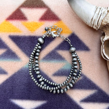 Load image into Gallery viewer, JoDee Bracelet