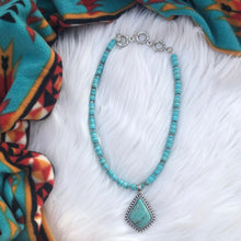 Load image into Gallery viewer, Lauren Pendant Necklace