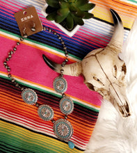 Load image into Gallery viewer, Dolly Necklace