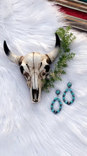 Load image into Gallery viewer, Lara Earrings