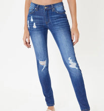 Load image into Gallery viewer, Cheyenne Kan Can Distressed Skinny Jeans