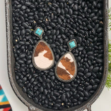 Load image into Gallery viewer, Bisbee Earrings