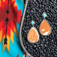 Load image into Gallery viewer, Maddox Tan Cowhide Earrings